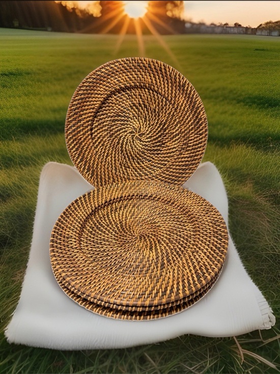 Other - Set of 4 Round Woven Rattan Charger Plates 13" Brown Boho Table Mats MCM